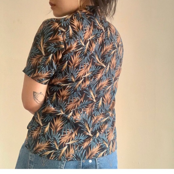 Notations Vintage Button up Shirt - Picture 2 of 2